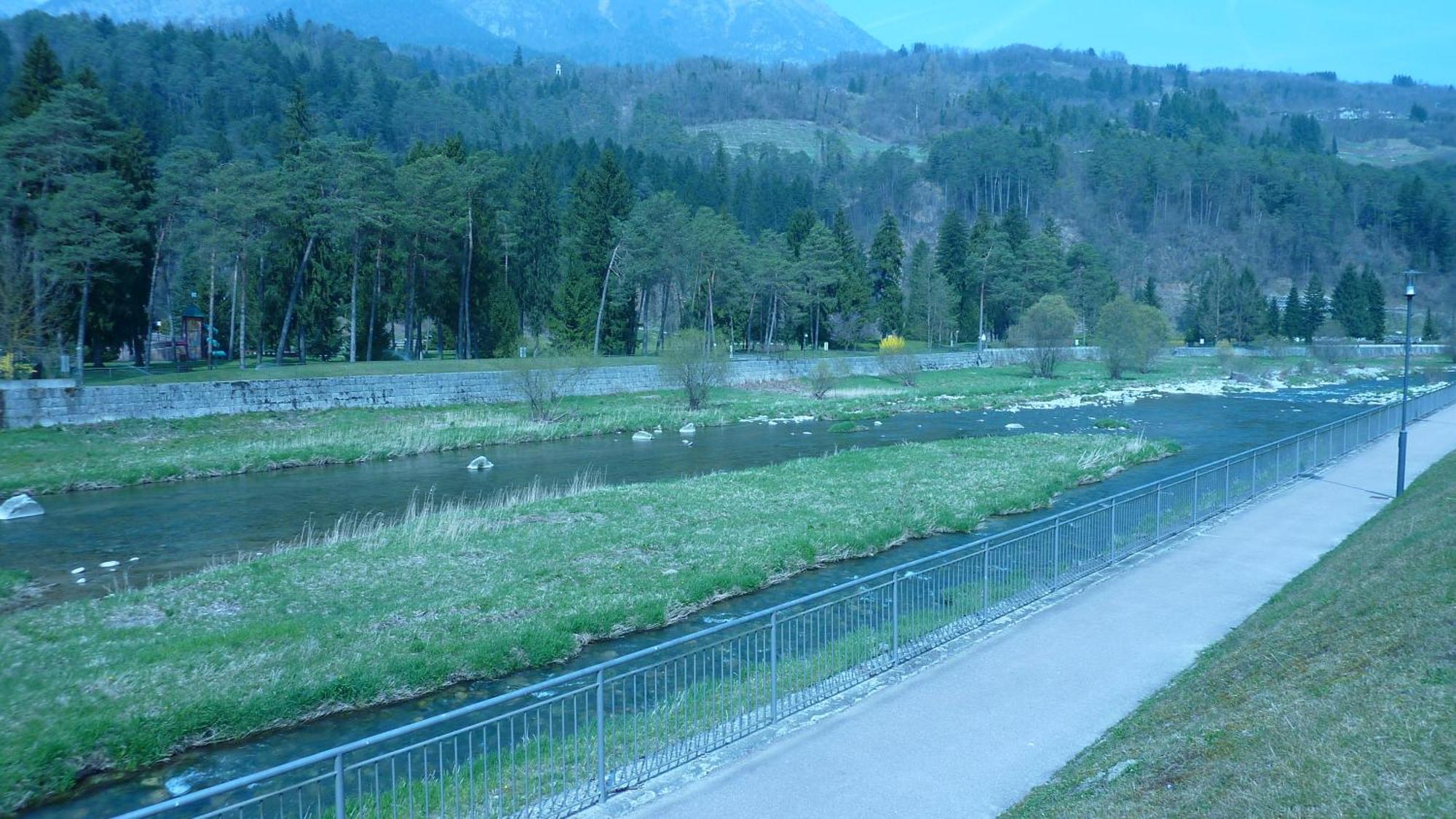 Appartamento Finestra Sul Parco Comano Terme Szoba fotó